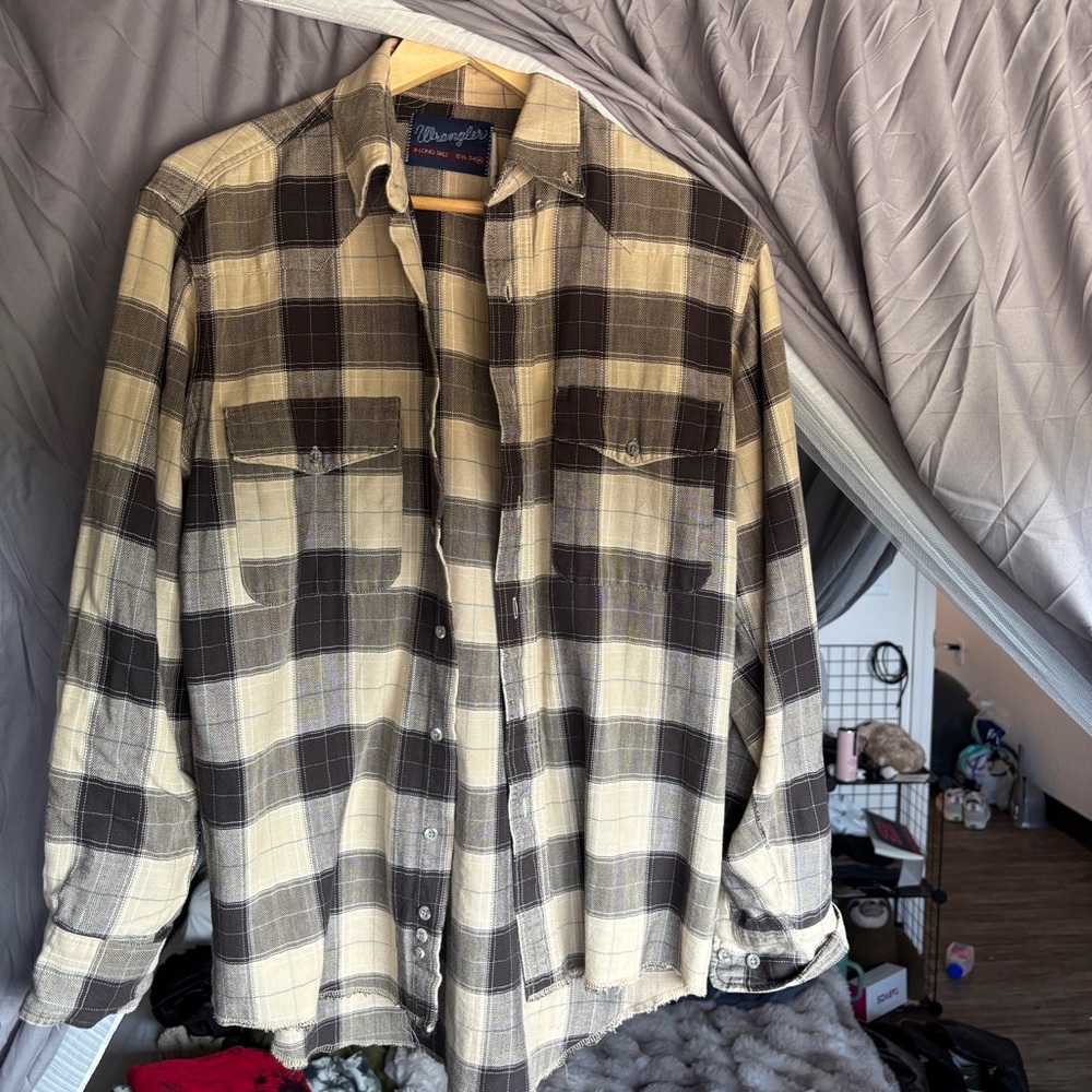 Wrangler Brown and Cream Plaid Flannel Shirt with X-Long Tails